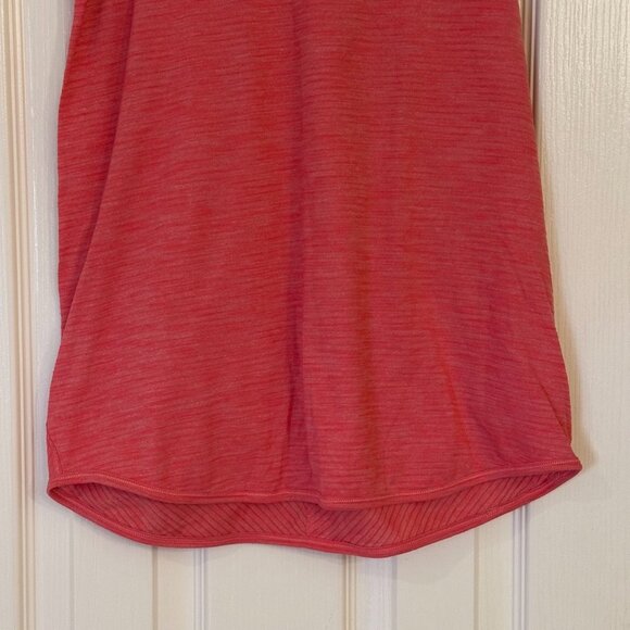 lululemon - Heathered Glossy Pink - Essential Racerback Tank Top - Size 4 - Picture 5 of 8